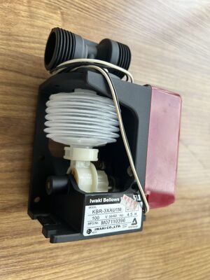 IWAKI GRITAN el KBR los 3XAU1M de la BOMBA de REPLENISHER PARA la FRONTERA NORITSU Minilab de FUJI proveedor