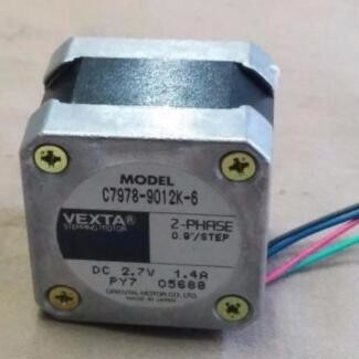 MOTOR de ESCALONAMIENTO del recambio de NORITSU Minilab VEXTA C7978 9012K 6 proveedor