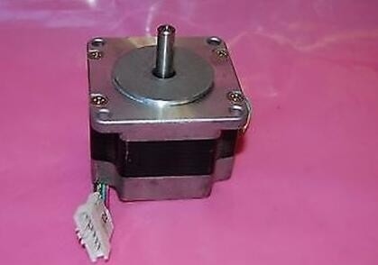 MOTOR de ESCALONAMIENTO del recambio W405904 ORIENTAL VEXTA de NORITSU Minilab PK264 02 C25 proveedor