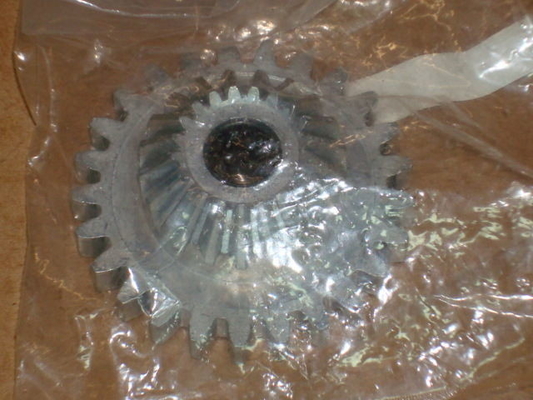 Engranaje para la frontera 330 de Fuji 340 350 370 355 recambios 327C889238A 327C889238 de Minilab proveedor