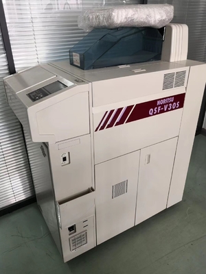 El procesador de la película de Minilab de las piezas de Noritsu QSF V30S Noritsu Minilab encendido desarrolla la foto proveedor